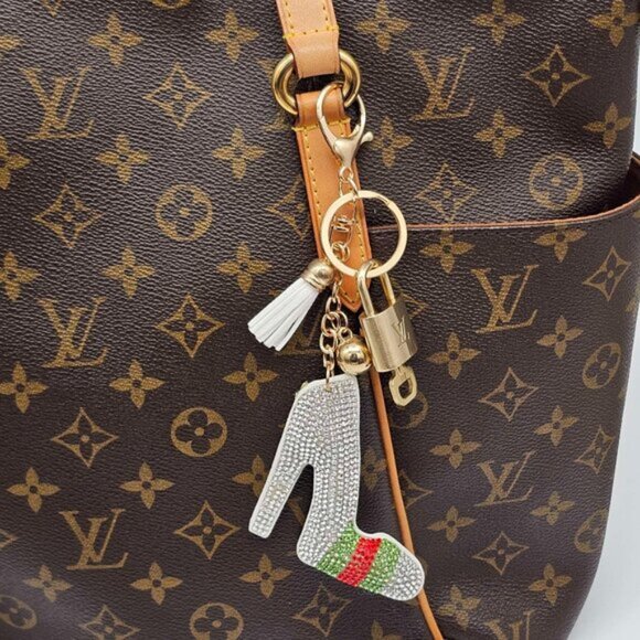 Authentic Louis Vuitton Lock & Key with unbranded Bagcharm, Keycharm, Keychain - Picture 2 of 8
